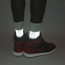 Load image into Gallery viewer, Reflective Band Socks