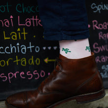 Load image into Gallery viewer, Turtle Socks - Men&#39;s Mid Calf - Green on Pink